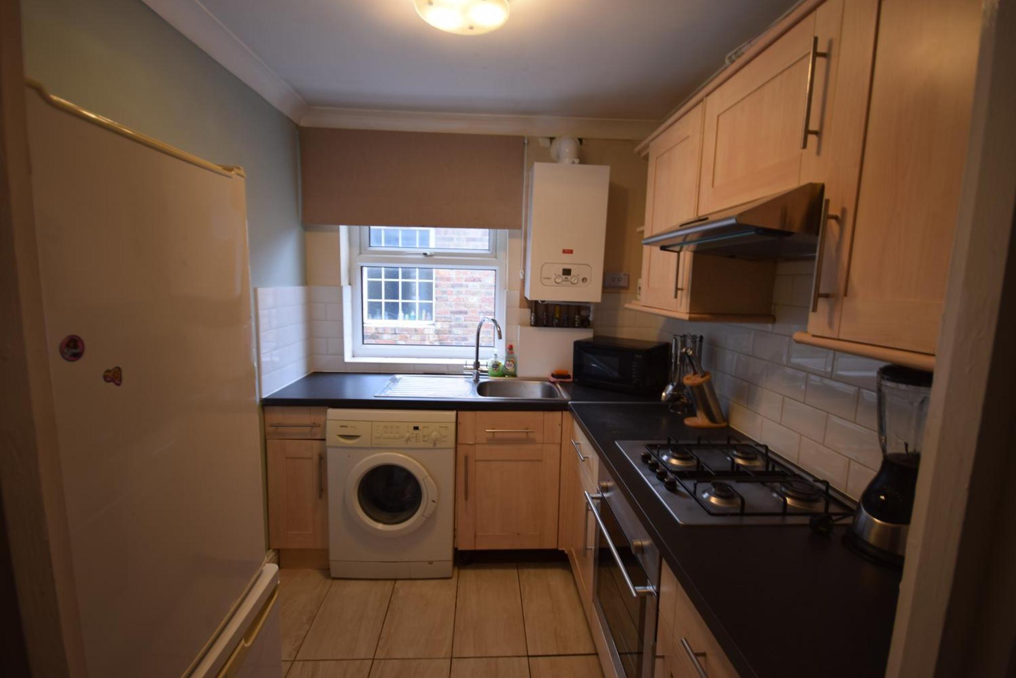 Апартаменты Two Bedroom Flat St Andrews Road *